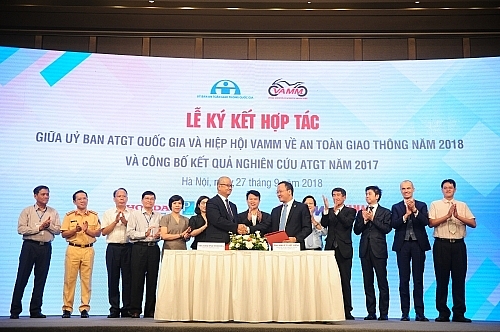 vamm va uy ban an toan giao thong to chuc thi lam phim ve an toan giao thong