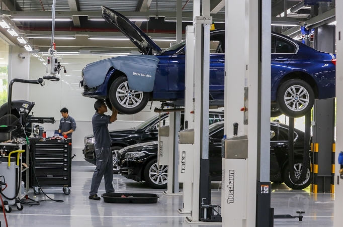 Chuyên gia hơn 20 năm kinh nghiệm với BMW sẽ giúp khách hàng chăm sóc xe chuyen gia hon 20 nam kinh nghiem voi bmw se giup khach hang cham soc xe