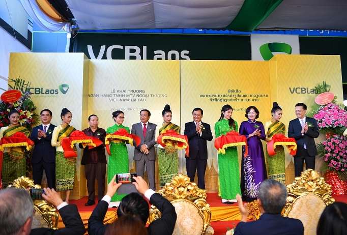 Thêm một "nhà băng" Việt mở chi nhánh ở nước ngoài them mot nha bang viet mo chi nhanh o nuoc ngoai vietcombank