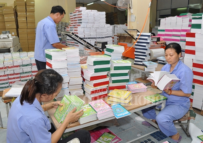 60 năm Văn phòng phẩm Hồng Hà: Thương hiệu quốc gia hướng tới thị trường quốc tế 60 nam van pho ng pha m ho ng ha thuong hie u quo c gia huo ng to i thi truo ng quo c te