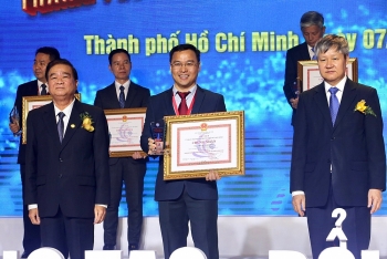 Điện Quang được bình chọn là Doanh nghiệp, Doanh nhân TP. Hồ Chí Minh tiêu biểu năm 2020