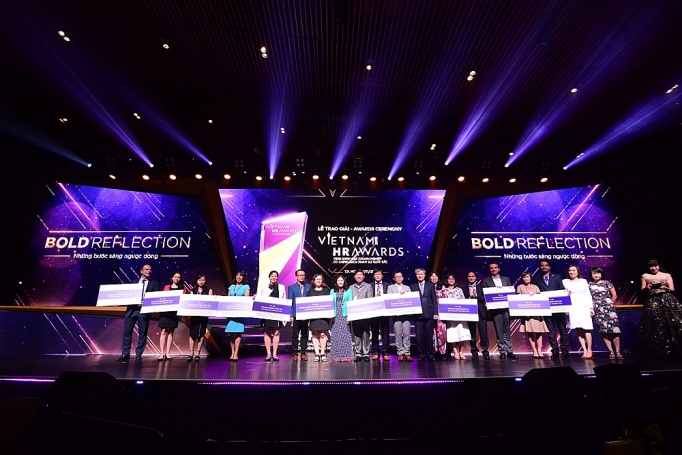 vietinbank duoc vinh danh tai giai thuong vietnam hr awards 2018