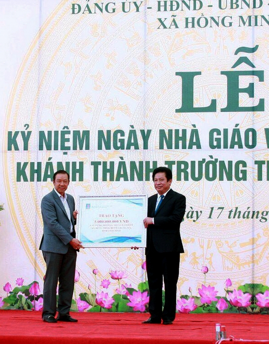 pv gas phoi hop xay du ng truong ho c mo i ta i tha i bi nh
