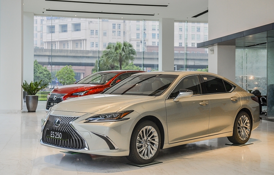 Lexus Việt Nam chính thức giới thiệu ES phiên bản 2021