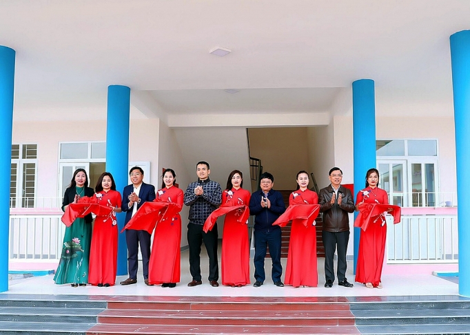 PV GAS tài trợ xây dựng 2 trường mầm non tại Nghệ An và Hà Tĩnh pv gas tai tro xay dung 2 truong mam non ta i nghe an va ha tinh