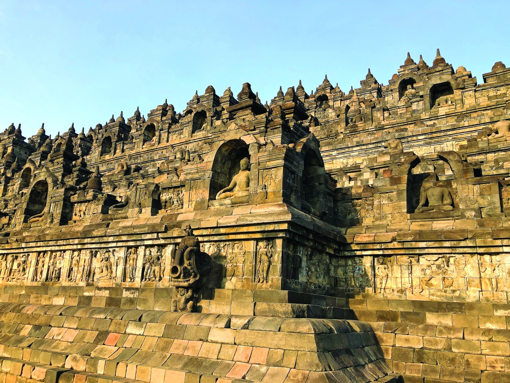 linh hon van hoa indonesia