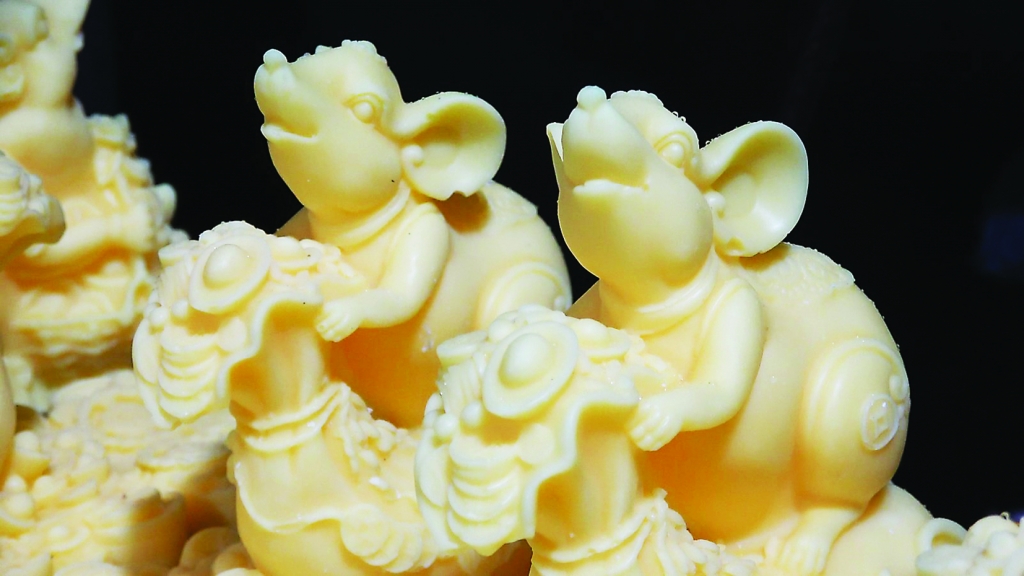 thap hy vong tu nhung ngon nen