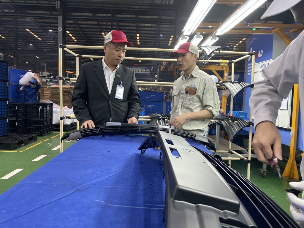 cong ty co phan nhua ha noi khong ngung doi moi sang tao