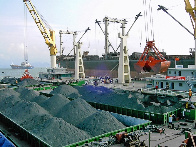 TKV: Xây dựng mỏ hiện đại xay dung mo hien dai