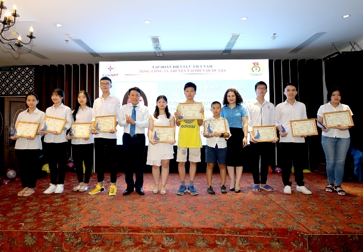 cham lo dong vien con em nganh dien