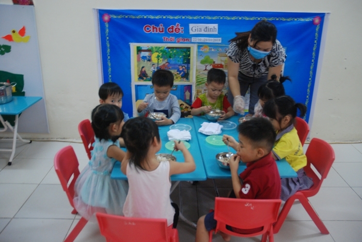 an toan thuc pham trong truong hoc can phoi hop chat che