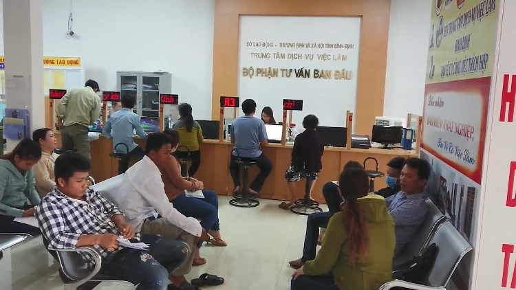 trien khai nhieu chuong trnh ho tro