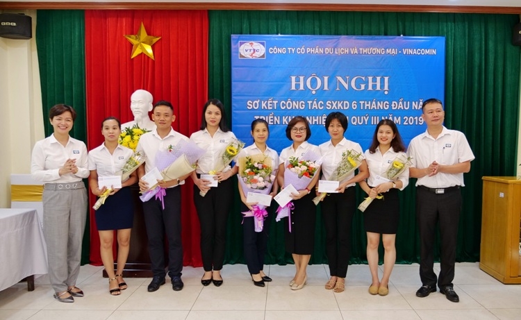 Công ty CP Du lịch và Thương mại - Vinacomin: Định vị thương hiệu bằng dịch vụ cong ty cp du lich va thuong mai vinacomin dinh vi thuong hieu bang dich vu