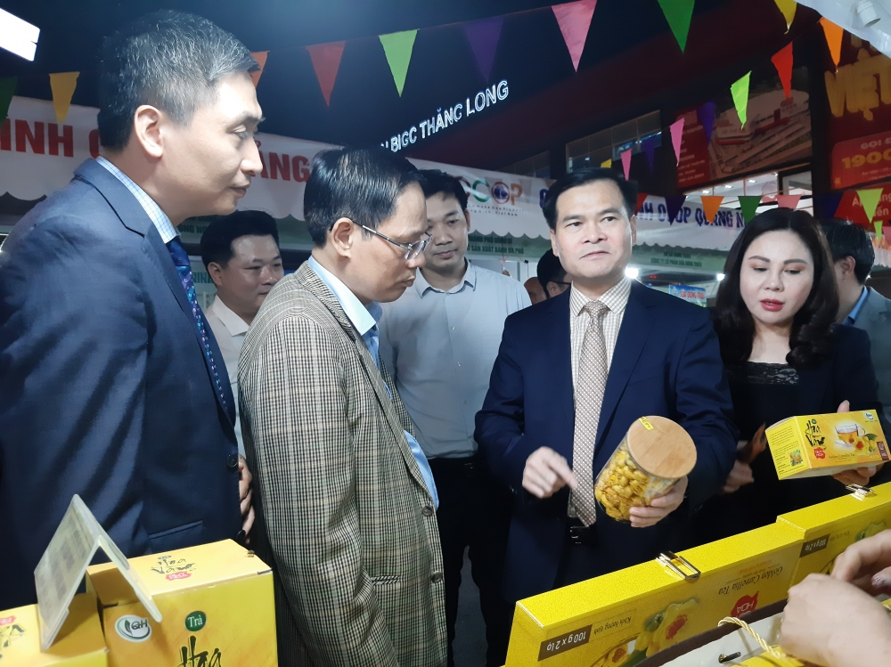 undefined 3653-bai-chinh