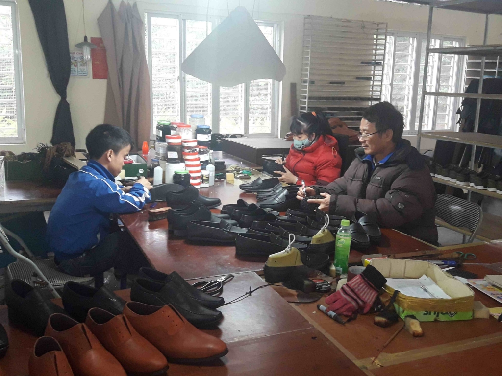 lang nghe thich ung hoi nhap