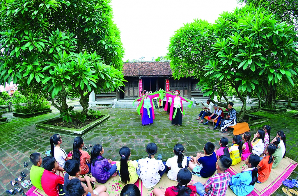 suc hut tu mien tram tich van hoa tam linh