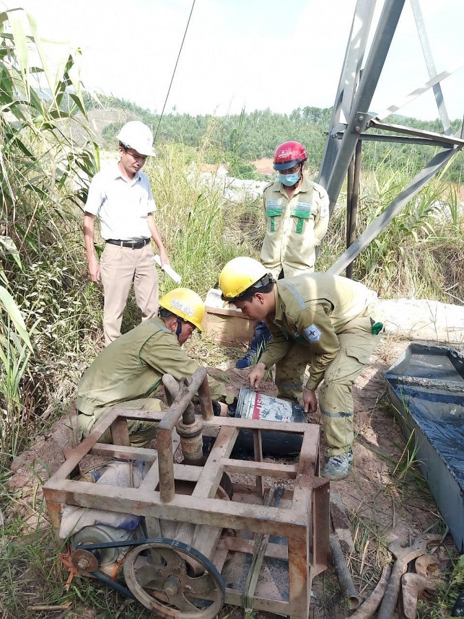 Người kỹ sư điện với những “sáng kiến nhỏ, hiệu quả cao” Người kỹ sư điện với những “sáng kiến nhỏ, hiệu quả cao”
