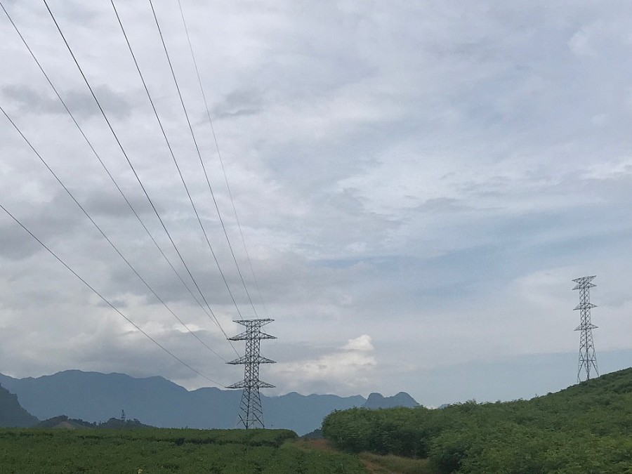 Các dự án truyền tải điện chậm tiến độ do đâu?