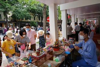 Gia hạn thời gian nhận tác phẩm cuộc thi thiết kế quà tặng và ảnh du lịch Hà Nội năm 2022