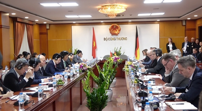 viet nam duc day manh hop tac phat trien nang luong tai tao