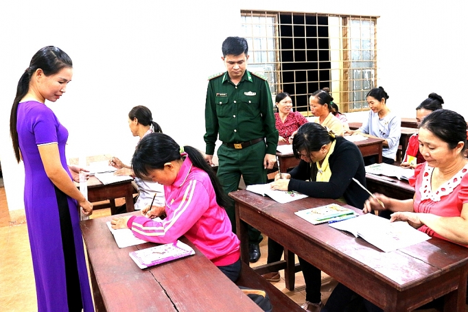 Tự tin hơn nhờ bộ đội Biên phòng tu tin hon nho bo doi bien phong