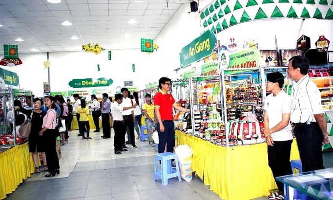 gioi thieu dac san an toan vung dong bang song cuu long