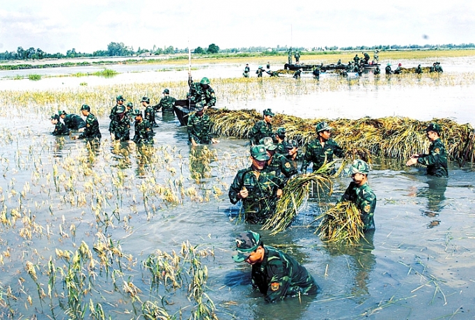 Xung kích vì biên giới bình yên, no ấm xung kich vi bien gioi binh yen no am