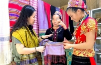 Con Cuông, Nghệ An: Hồi sinh thổ cẩm bản Xiềng