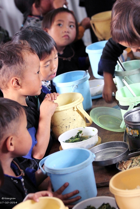 Suy dinh dưỡng: Vấn đề nghiêm trọng trong nhóm DTTS suy dinh duong van de nghiem trong trong nhom dtts