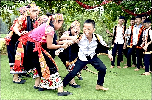 khuc hat dong dao