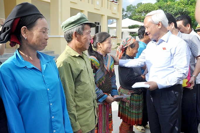 Phấn đấu đưa Hà Giang thoát khỏi tình trạng đặc biệt khó khăn phan dau dua ha giang thoat khoi tinh trang dac biet kho khan