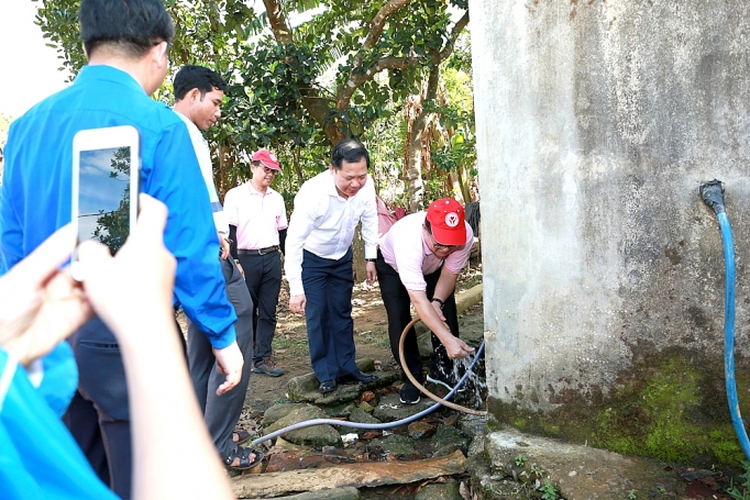huong dan nuoi ga ky thuat cao cho dong bao ka nau