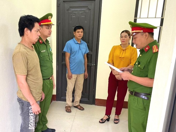 Hà Giang: Phát hiện hơn 8 tỷ đồng tiền và tài sản tham nhũng Hà Giang: Phát hiện hơn 8 tỷ đồng tiền và tài sản tham nhũng