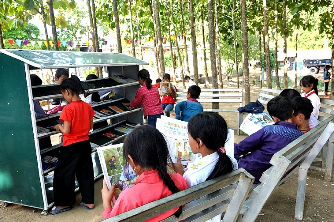 phat huy suc manh sang tao cua van nghe si dtts