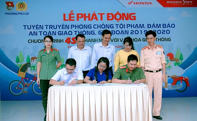 Chung tay tạo sức mạnh chung tay tao suc manh