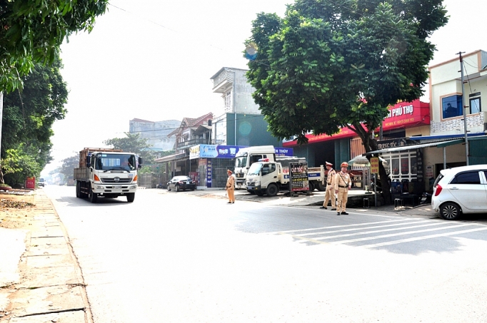 trien khai nhieu chuyen de dam bao an toan giao thong