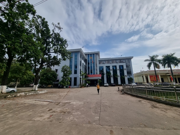 Chuyển hồ sơ vụ việc tại chợ Bố Hạ sang Công an tỉnh Bắc Giang Chuyển hồ sơ vụ việc tại chợ Bố Hạ sang Công an tỉnh Bắc Giang