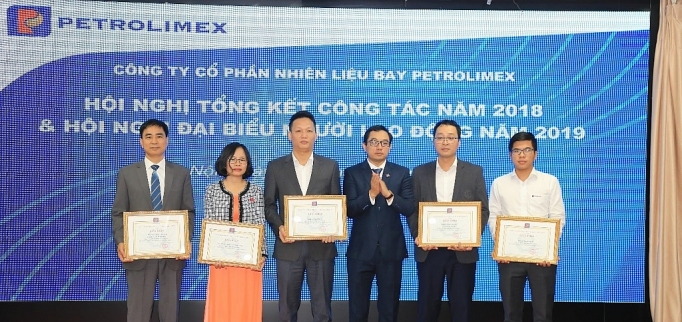 petrolimex aviation dong gop tich cuc vao su phat trien cua petrolimex