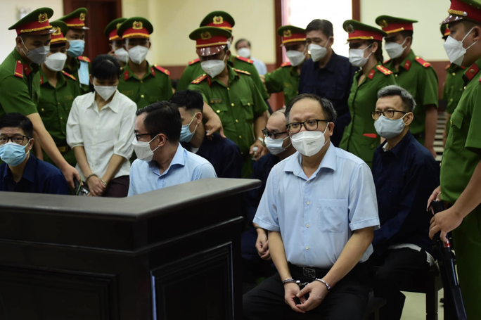 Phiên tòa xét xử phúc thẩm ông Tất Thành Cang Phiên tòa xét xử phúc thẩm ông Tất Thành Cang