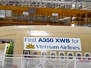 Chiếc A350 XWB đầu tiên của Vietnam Airlines sắp xuất xưởng Chiếc A350 XWB đầu tiên của Vietnam Airlines sắp xuất xưởng