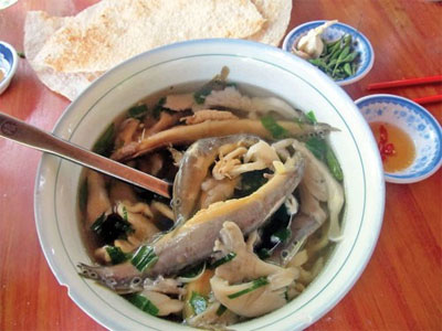Cá nhét nấu gừng ở Phú Yên