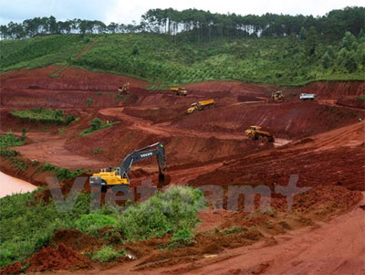 Lập Hội đồng thẩm định tiềm năng bauxite Tây Nguyên và cả nước Lập Hội đồng thẩm định tiềm năng bauxite Tây Nguyên và cả nước