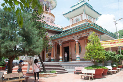 Khu di tích văn hoá, lịch sử và du lịch Núi Sam: Không còn là “điểm nóng”