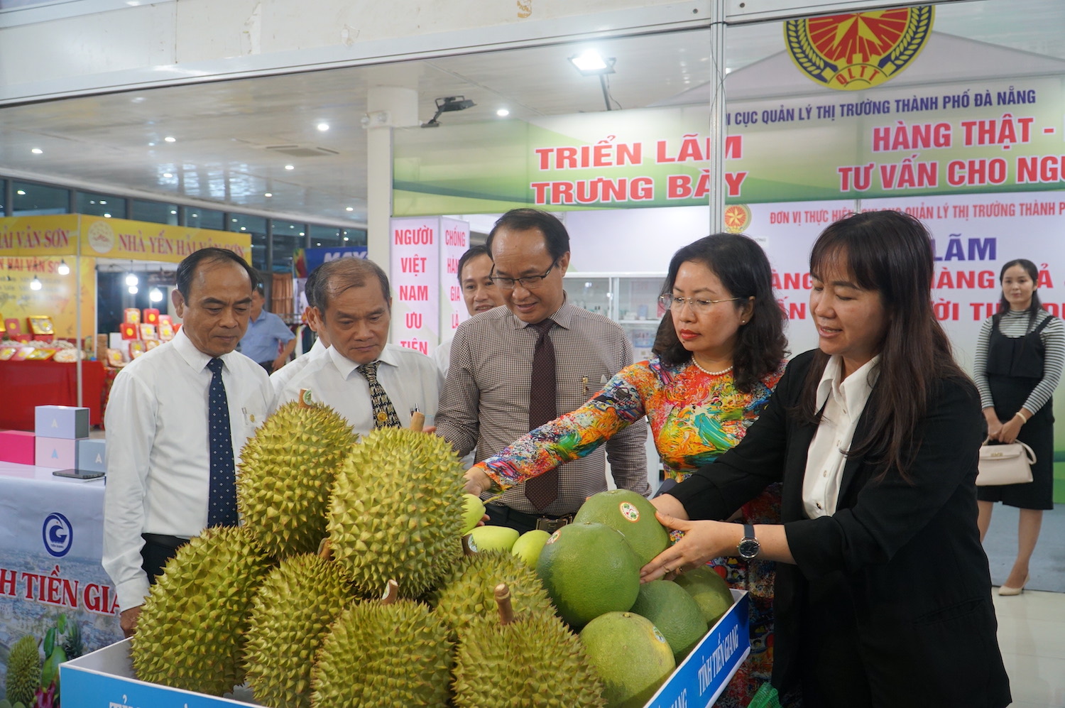 Tôn vinh sản phẩm OCOP tại Hội chợ hàng Việt Đà Nẵng 2025