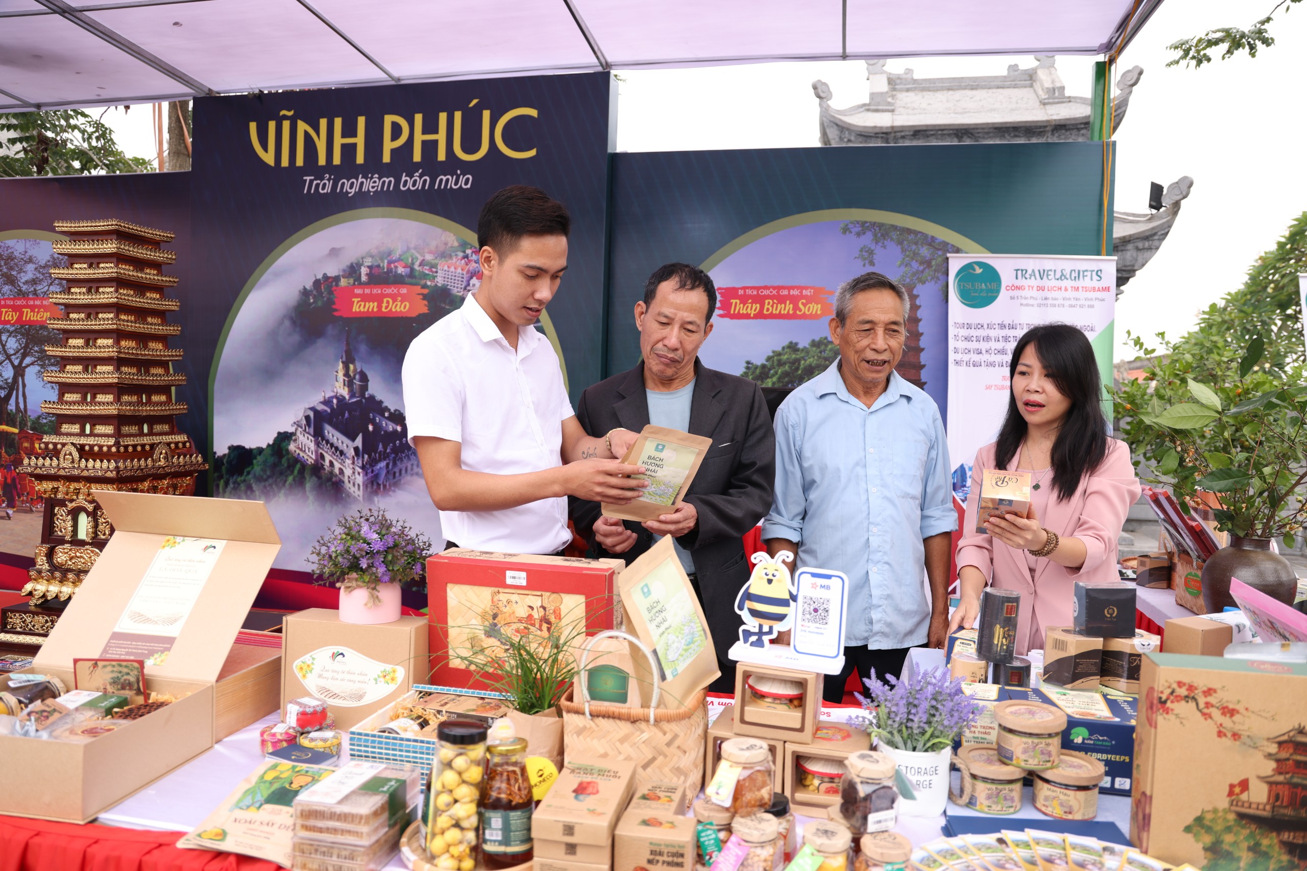 Gỡ ‘nút thắt’ thị trường cho sản phẩm vùng cao Vĩnh Phúc