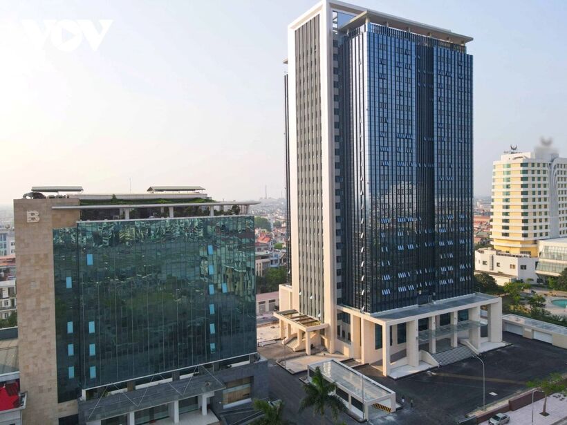 Chủ tịch tỉnh Bắc Giang đề nghị bàn giao trụ sở tỉnh Bắc Ninh mới trước 20/6