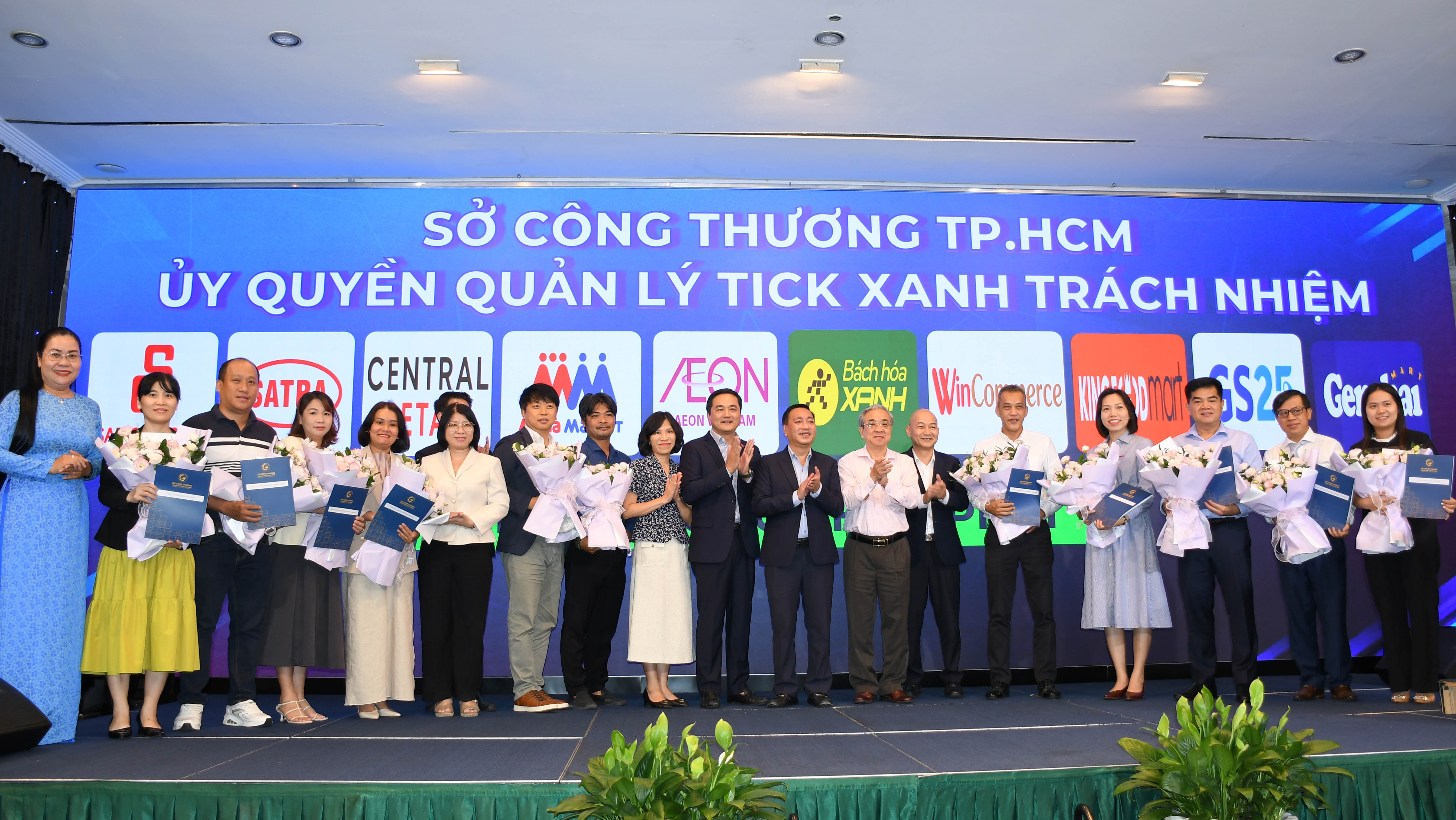 'Tick xanh trách nhiệm' thúc đẩy thương mại điện tử minh bạch, bền vững