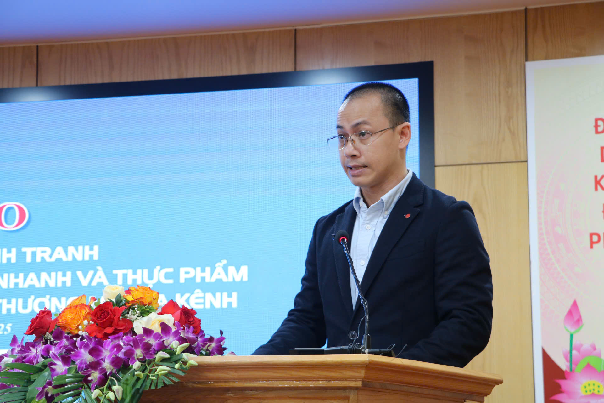 Chuyển đổi số trong doanh nghiệp bán lẻ: Cơ hội và thách thức