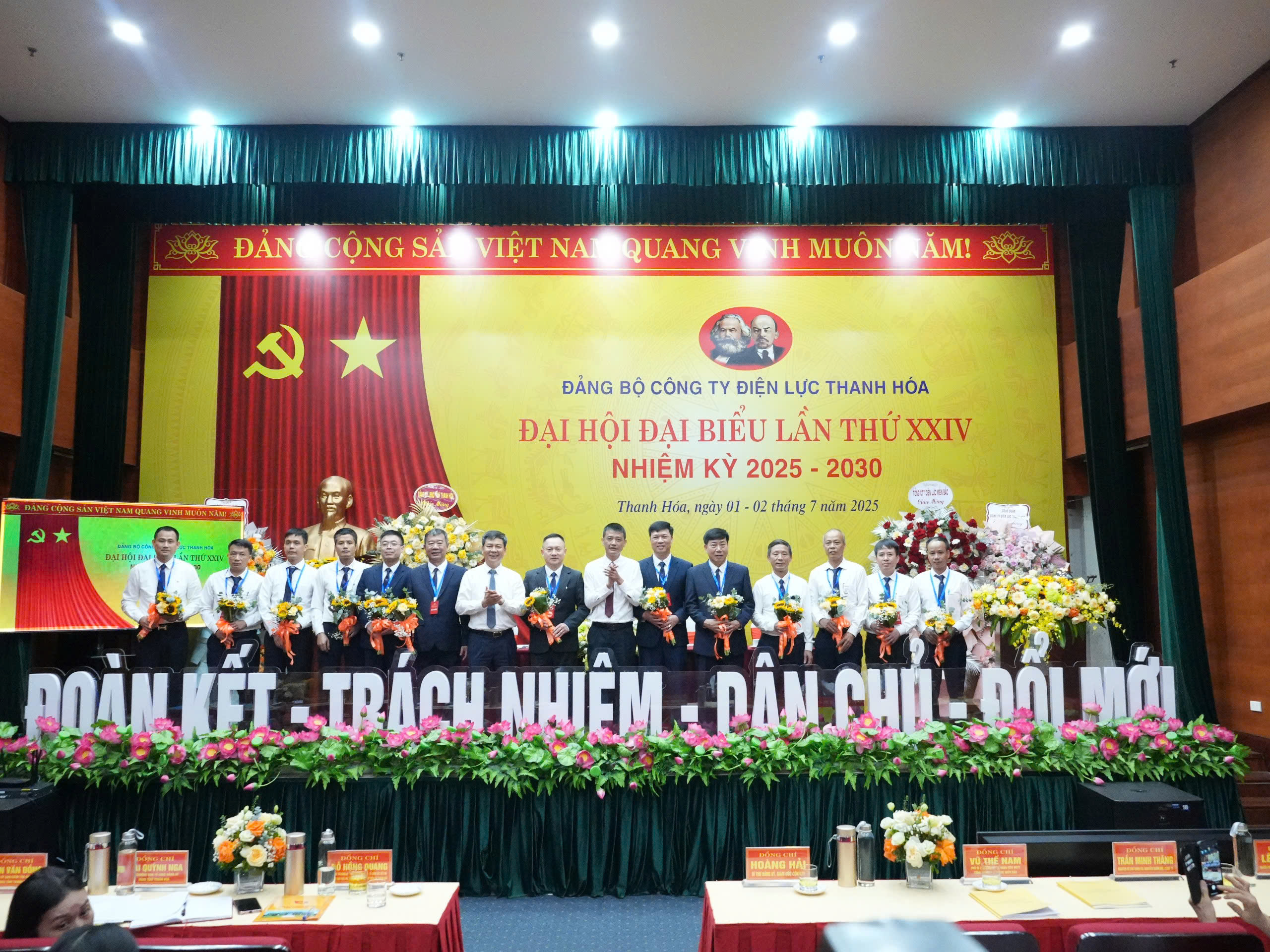 Đảng bộ PC Thanh Hóa: Vững vàng bước đi trong kỷ nguyên chuyển đổi số