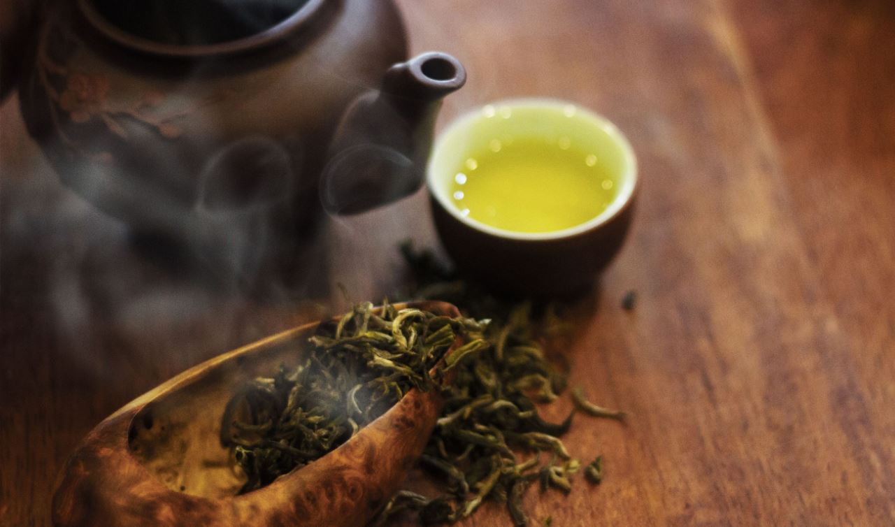 Lai Châu: Đồng bào Dao đỏ thoát nghèo nhờ chè Shan tuyết